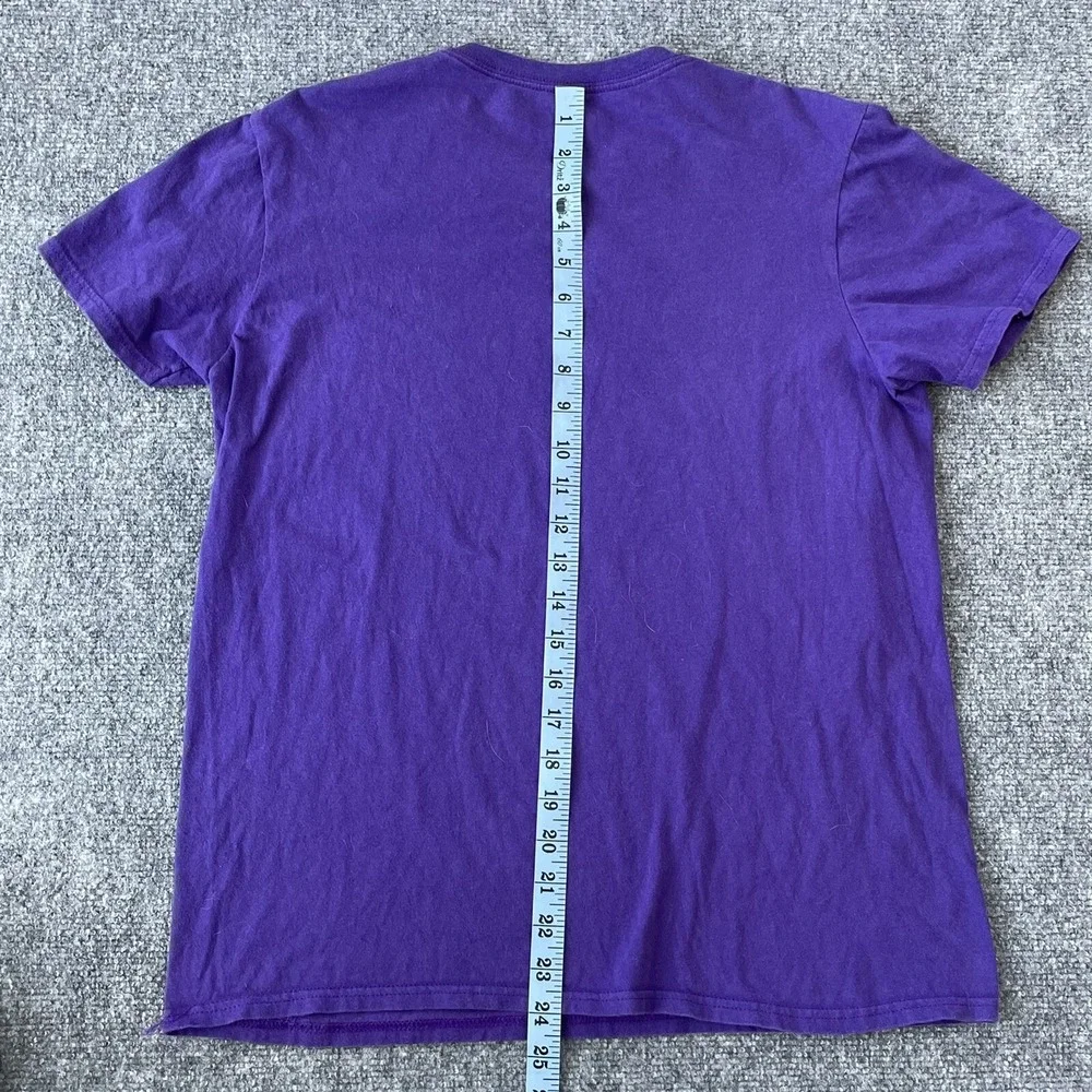AYYLIEN Shirt Adult  Purple Alien Graphic Skateboard‎  Space Surfer Stoner Skate